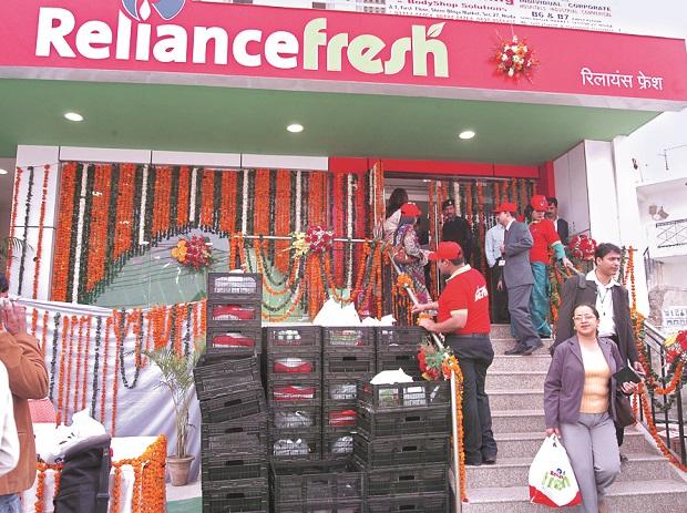 Access here alternative investment news about Abu Dhabi Fund To Invest Rs 5,512.50 Crore In Reliance Retail Unit | Business Standard News