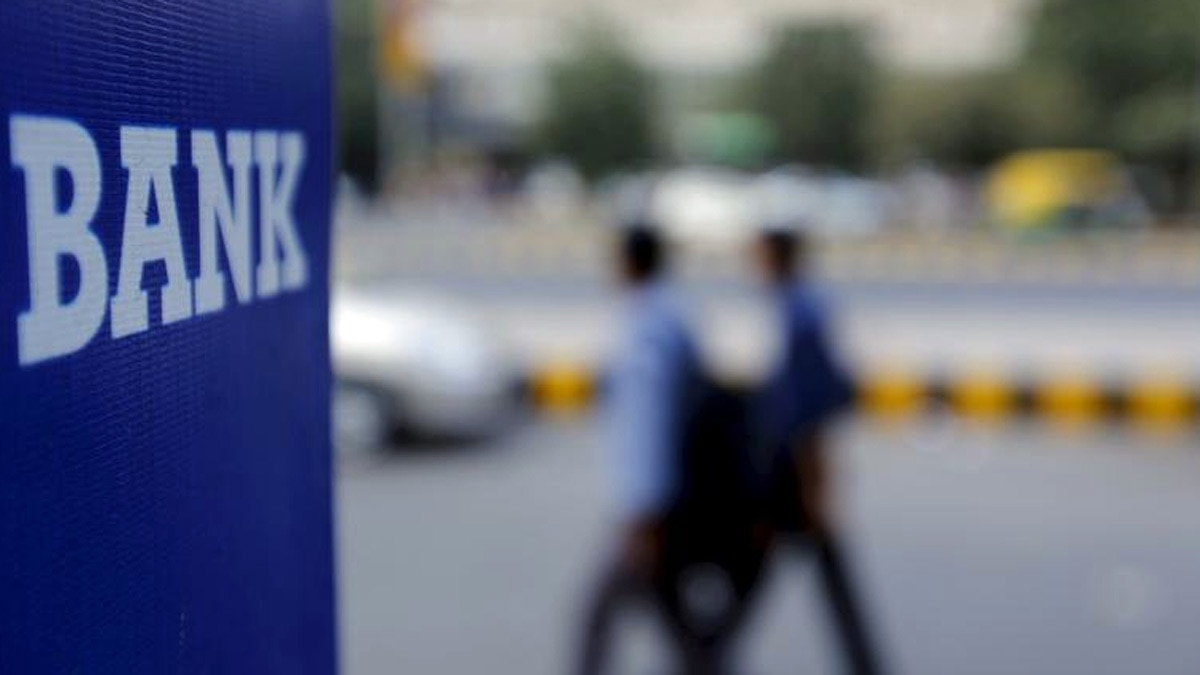 Access here alternative investment news about Amazon And Walmart Are Cutting Out Banks As They Crack The Code For Finance