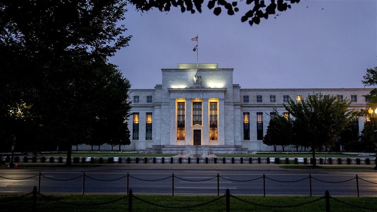 Access here alternative investment news about Minerd Says 'divided' Fed Will Compromise On Taper
