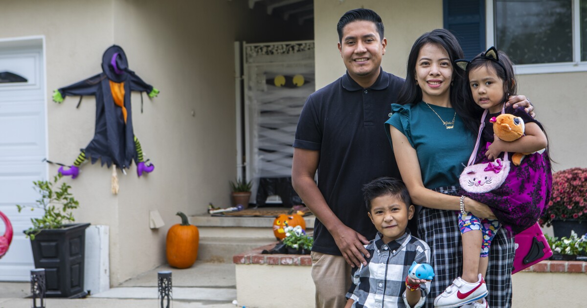 Access here alternative investment news about Ibuyers, Popular Players In Home Sales, Hit Early Hurdles - Los Angeles Times